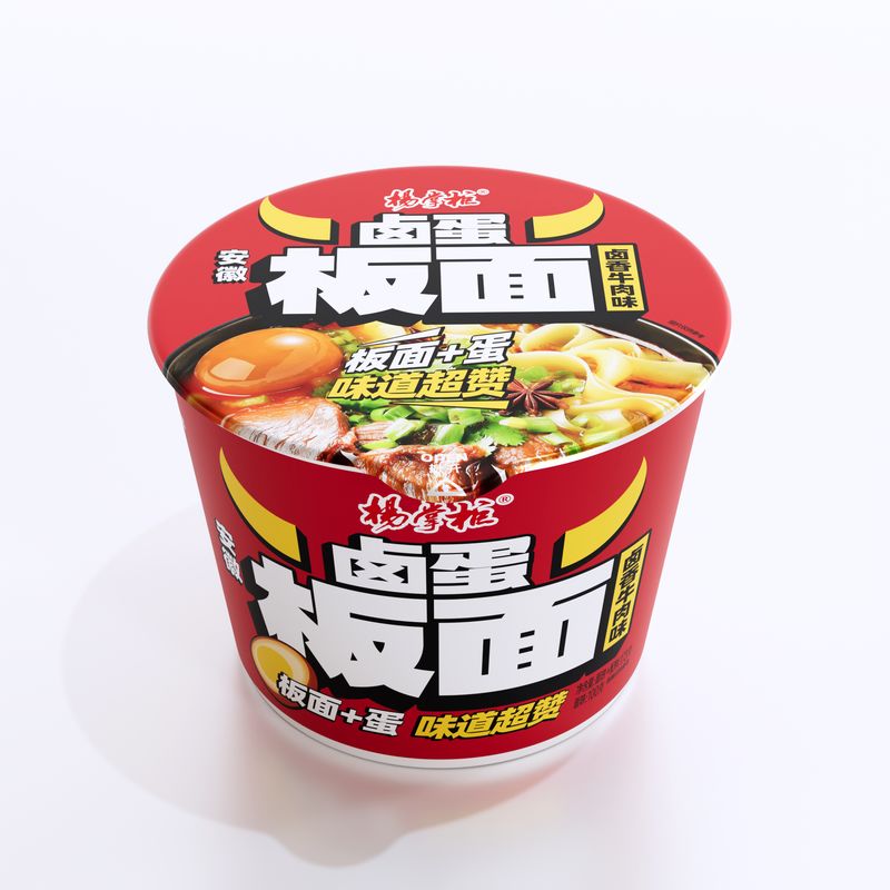 1 सर्विंग का आकार 173g बिना तले हुए नूडल्स, अचार वाले मिर्च बीफ़ स्वाद के साथ